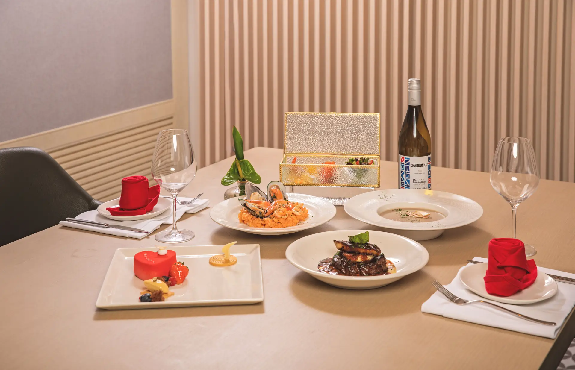 Signature Dining